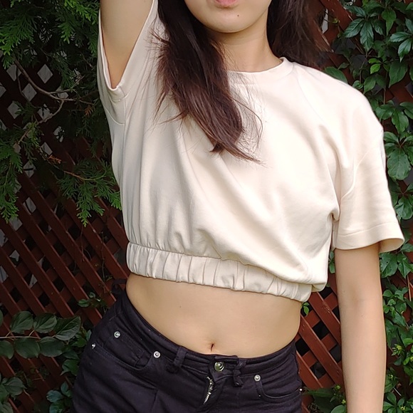 Beige top - Picture 3 of 3